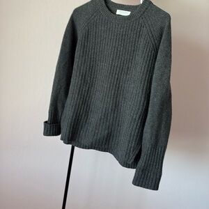 Everlane Charcoal Knit Sweater